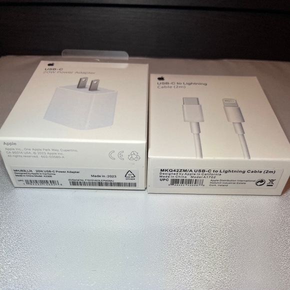 Apple charger USB-C 20W w/ type C data cable 6 FT - Picture 2 of 2